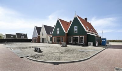 Stiereveld-geschakelde-nieuwbouw-woningen-Watergang